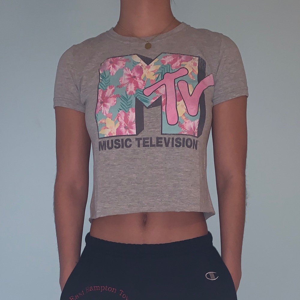 MTV crop top